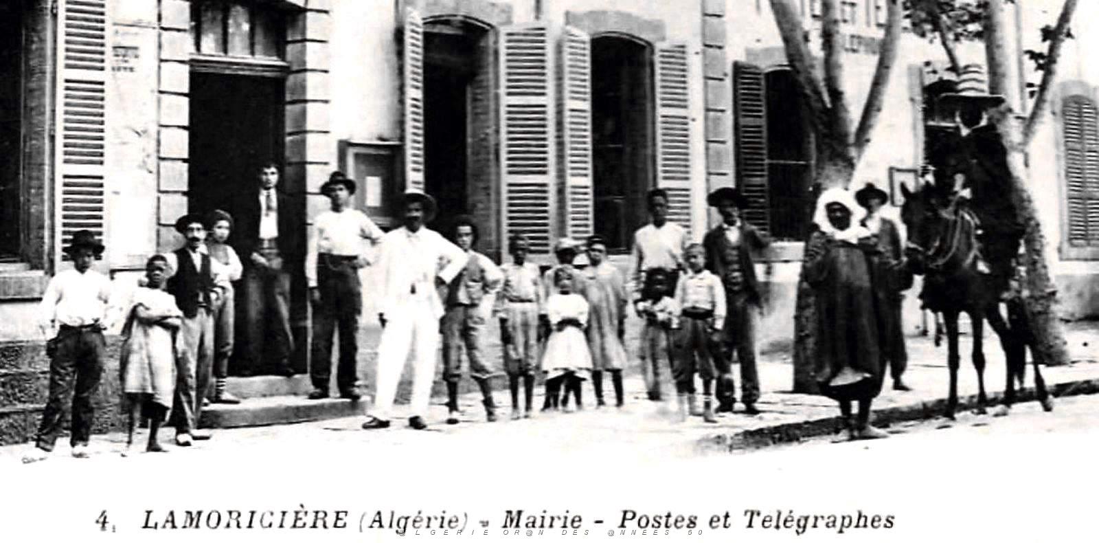 956- Lamoriciere - Mairie et Poste -1915  2.jpg